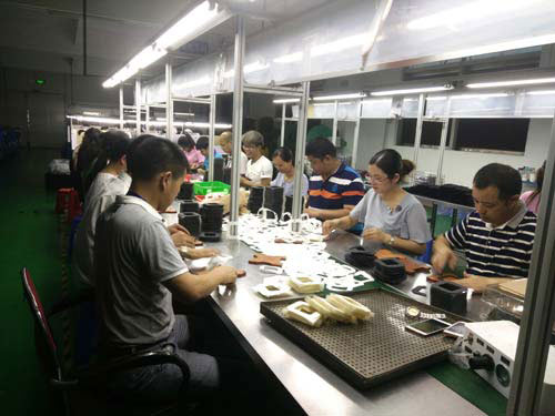 全力以赴，共渡難關(guān)