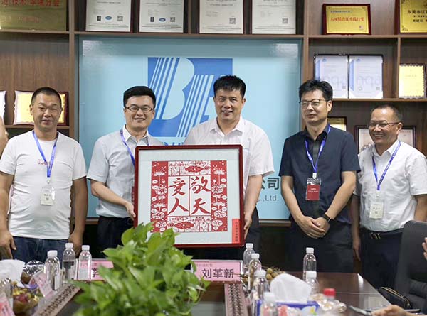 山東盛和塾來博皓硅膠加工廠參訪游學(xué) 